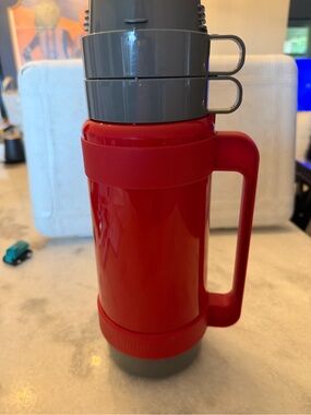 Thermos Gray Insulated Bottle with Handle Model 32-50